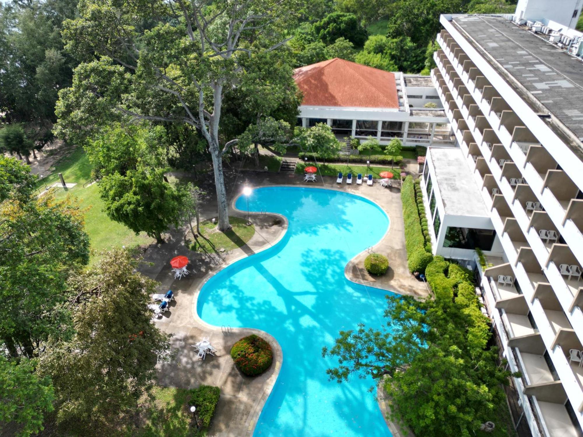 Purimas Beach Hotel & Spa Ban Chang (Rayong) Exterior foto