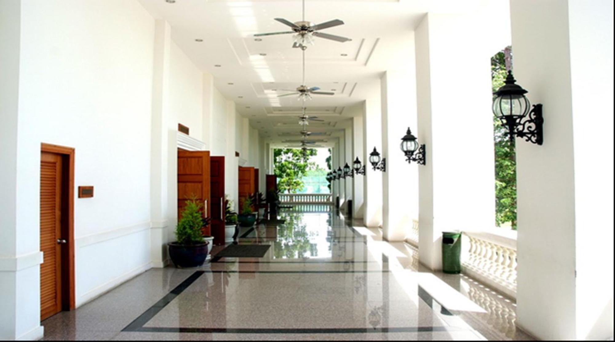 Purimas Beach Hotel & Spa Ban Chang (Rayong) Exterior foto